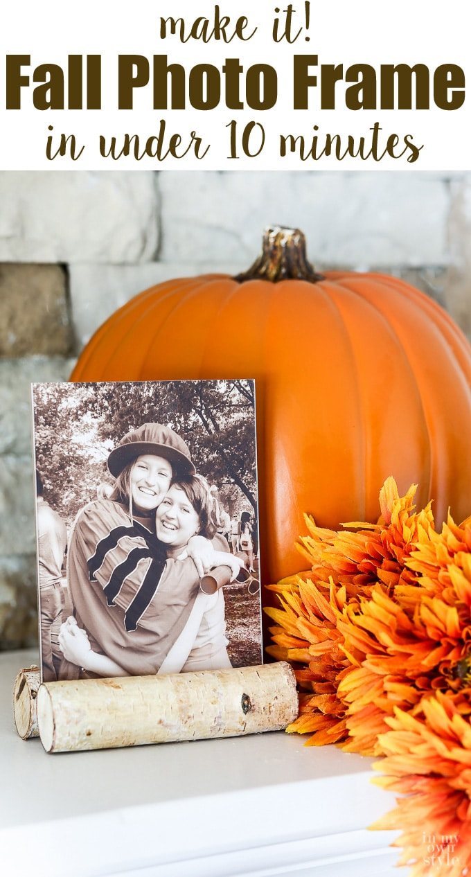 fall-photo-frame DIY using tree branches
