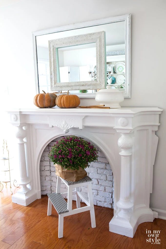 Fireplace mantel for a brick wall