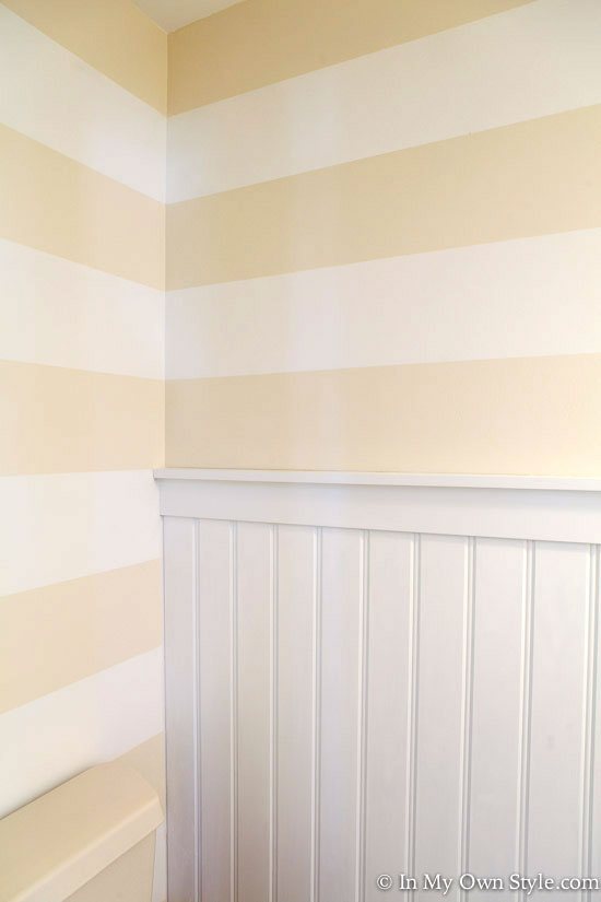 Tutorial-on-how-to-paint-horizontal-stripes-on-a-wall