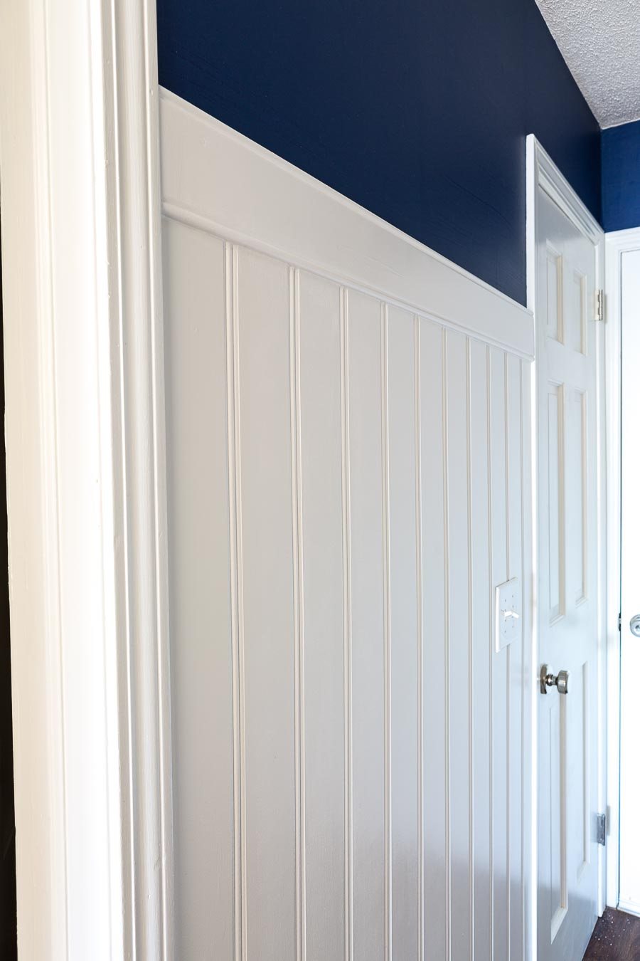 Decorating ideas using blue and white.