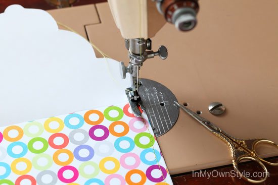 How-to-make-sew-a-envelope-for-a-greeting-card-using-scrapbook-paper