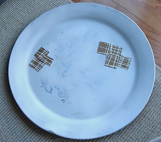 spray painted tray for a decoupage table