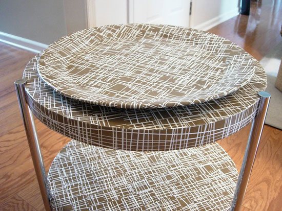 what does a finished decoupaged table look like