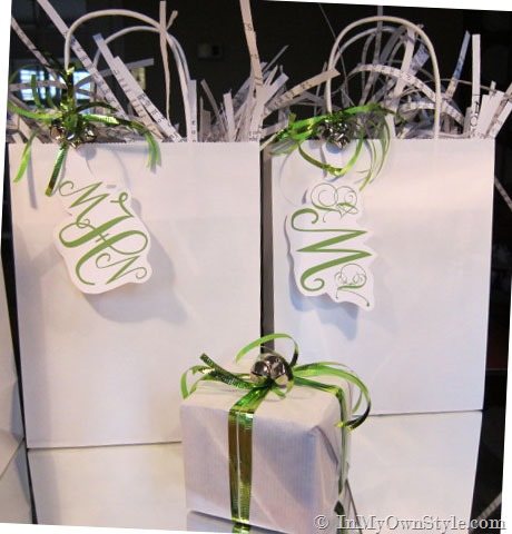 1 giftwrap Giftbags-with-monogam-gift tags