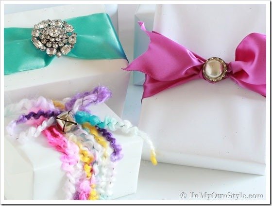 1 giftwrap Holiday-gift-wrap-Ideas