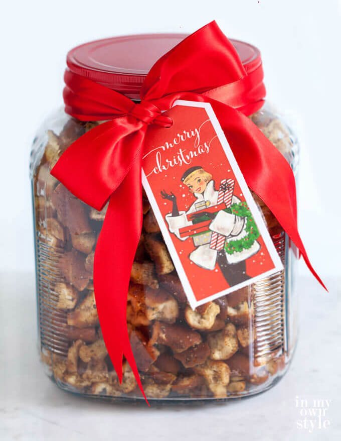 Garlic pretzels in a glass jar and wrapped to give as a Christmas gift.