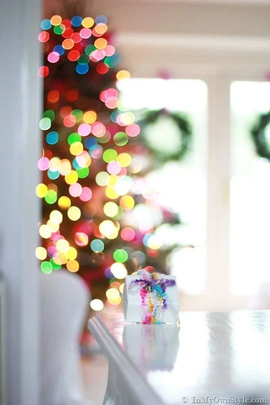 bokeh effect from squinting at Christmas tree lights