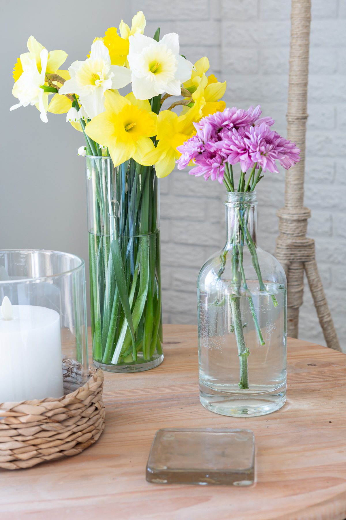 Home Decorating Ideas Using Old Jewelry