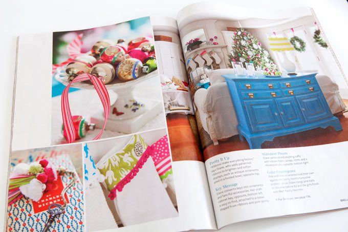 BHG-Christmas-Ideas-MAgazine-In-My-Own-Style-Family-Room