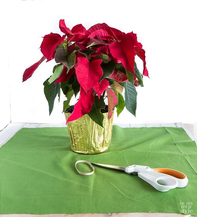 Flower pot hacks to coordinate with your decor or for giving as gifts