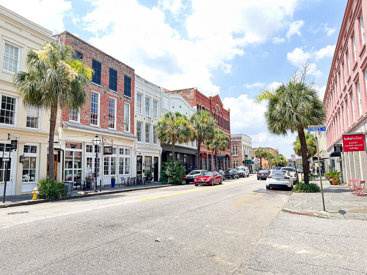 Shopping street in Charleston, SC