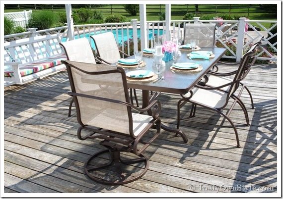 spray painting outdoor furniture