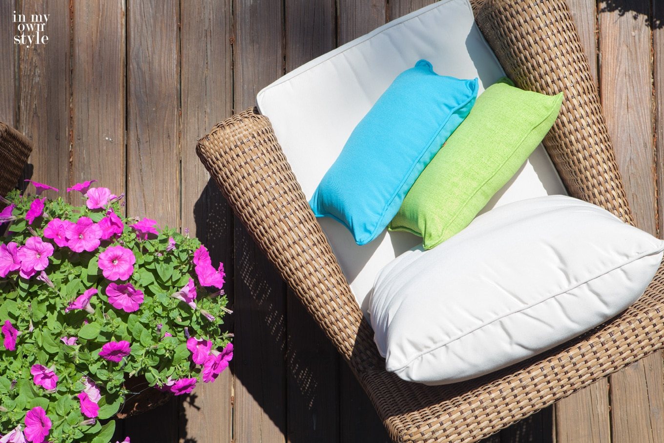 Thrifty Deck Decorating Ideas on a Budget