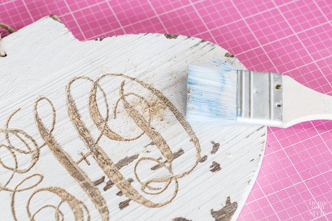 monogram-wood-carving-tutorial