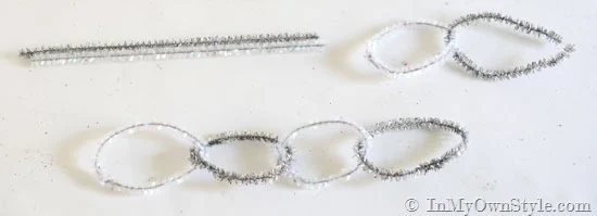 Christmas-tree-crafts chenille garland