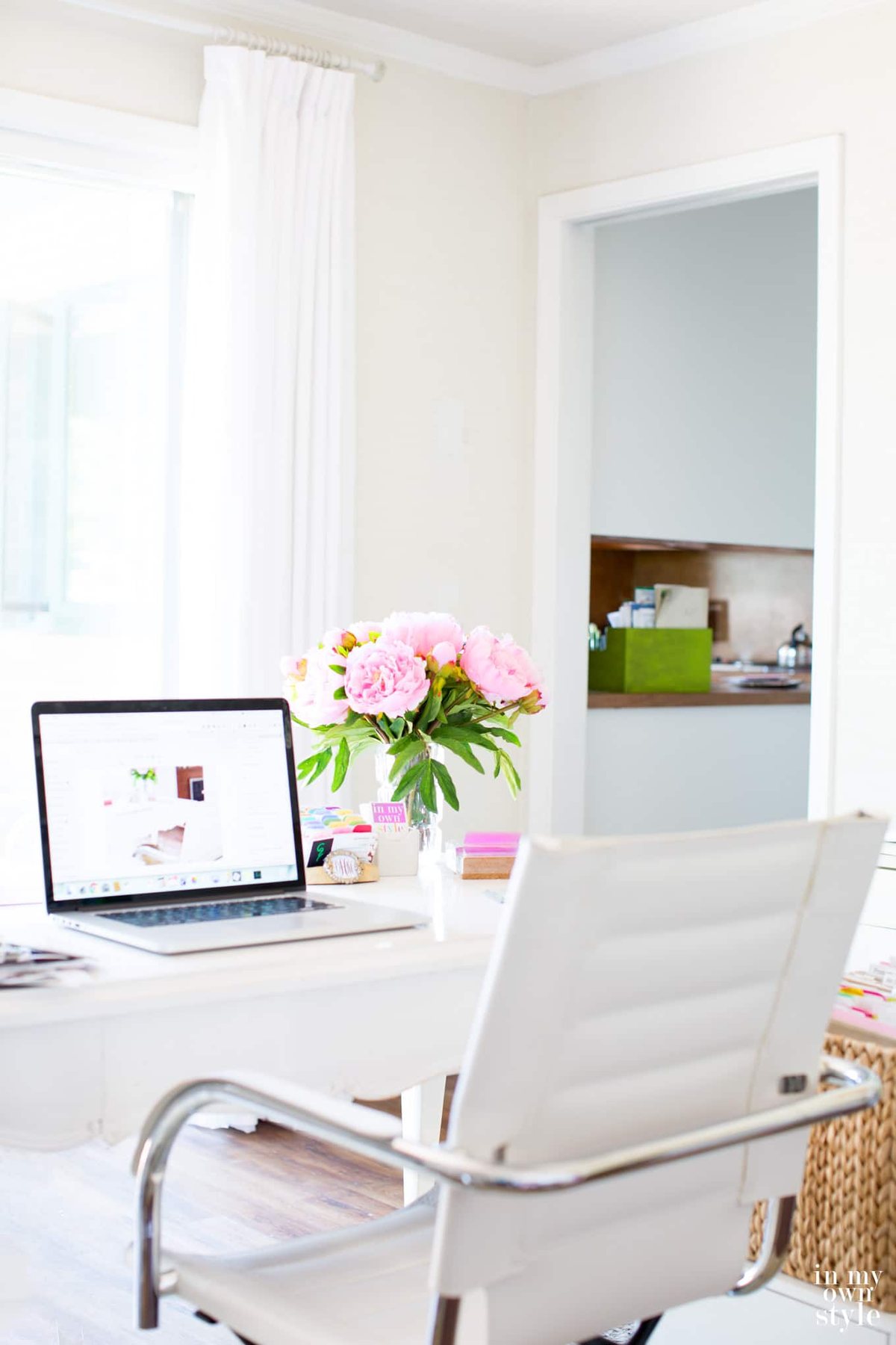 Oducu Waterfront home tour