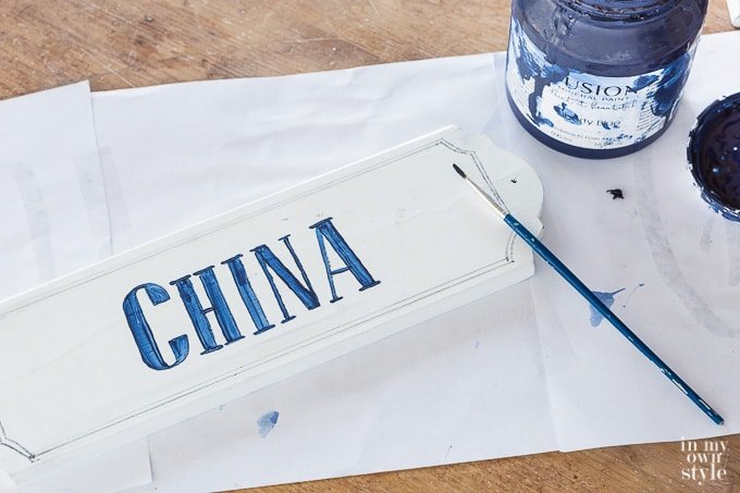 How to transfer lettering to wood and them paint it