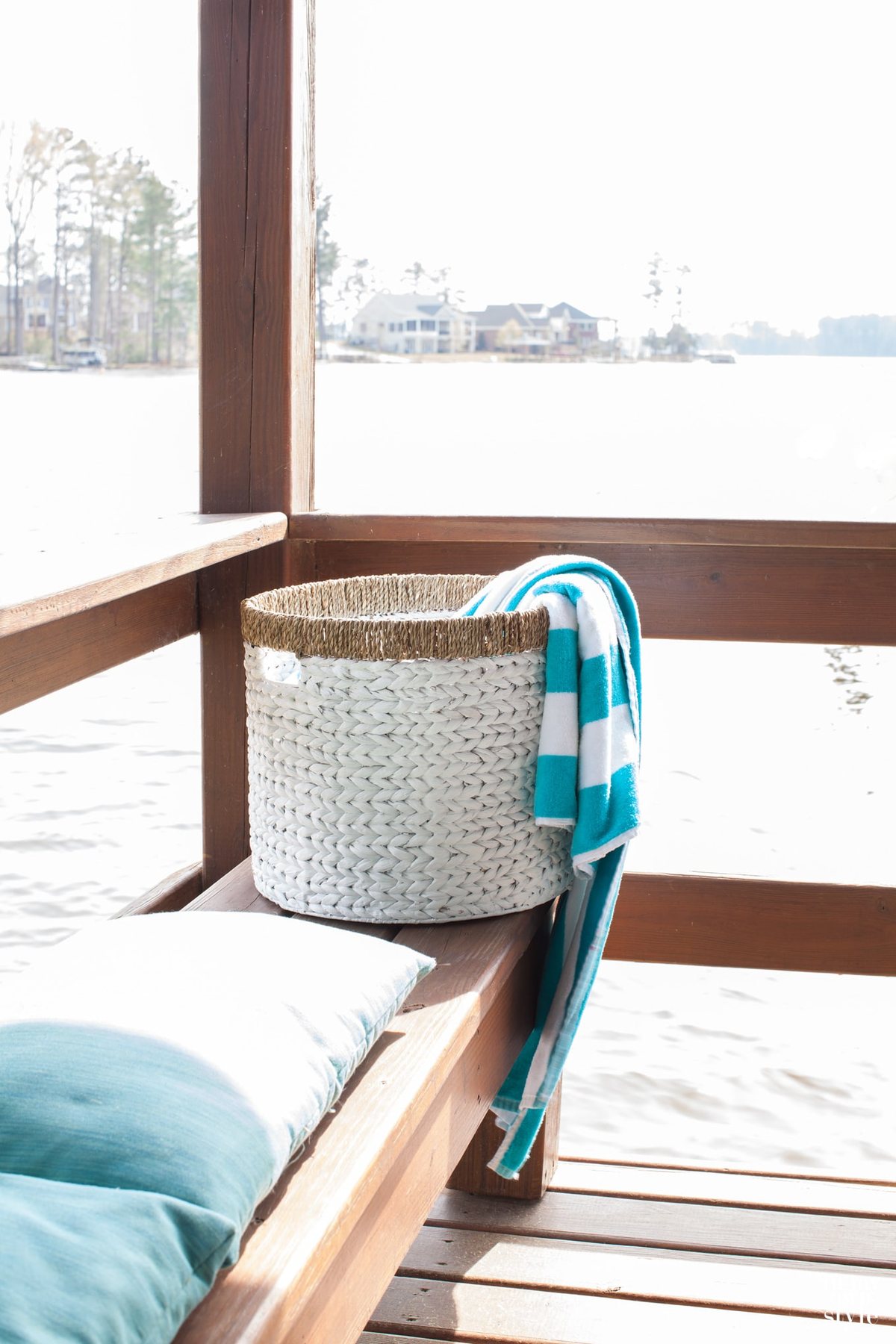 Decorating-in-Coastal-style