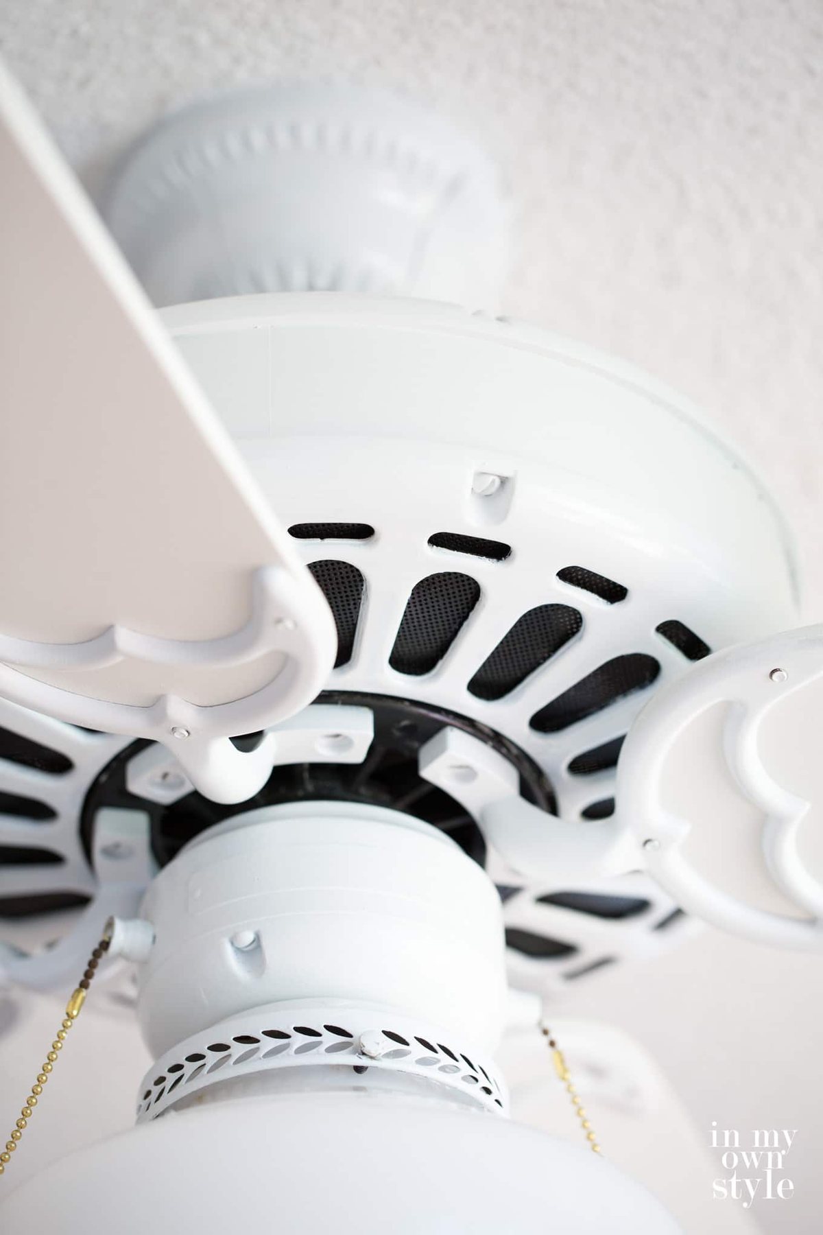 How to paint a ceiling fan without having to take it down