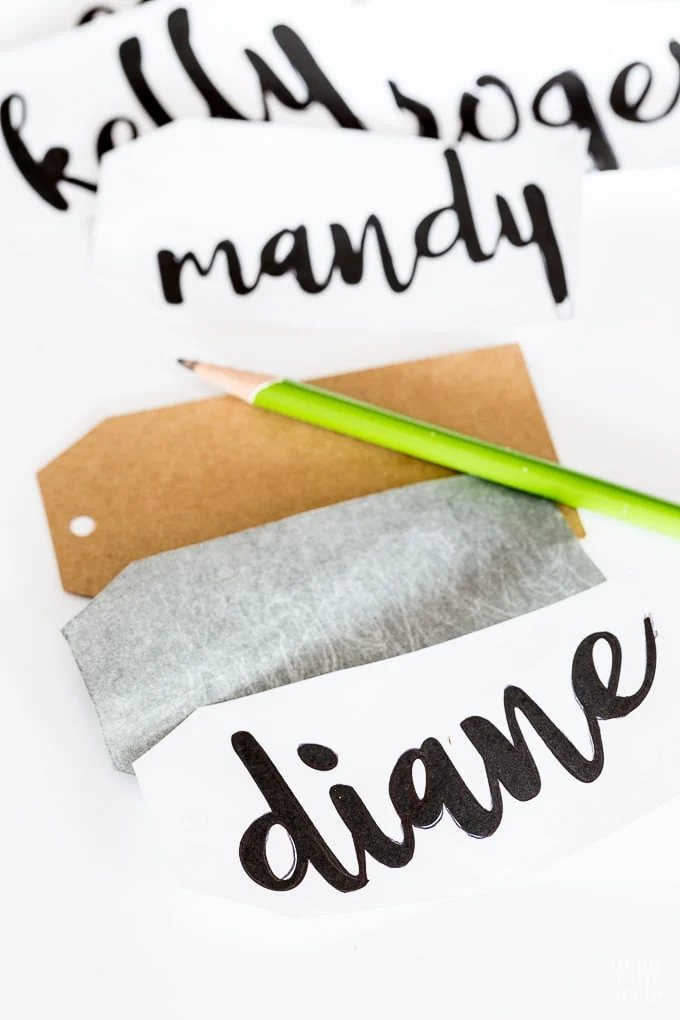 How to make a place card using pretty script handwriting