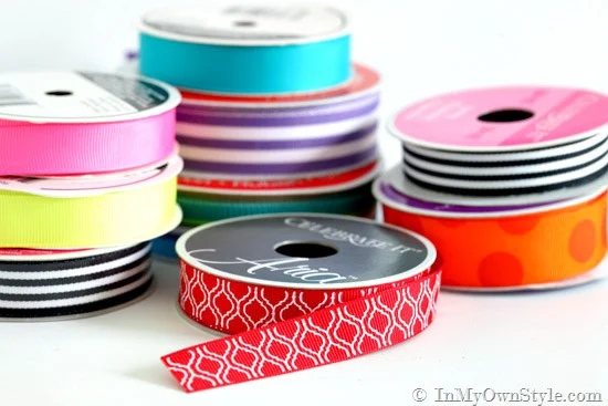 Gift-wrap-ideas-using-ribbon-from-the-dollar-store