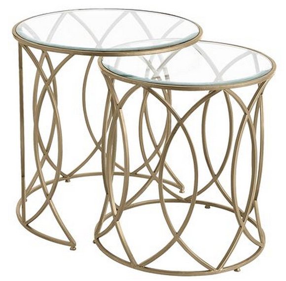 Spray Painted Stacking Table Makeover