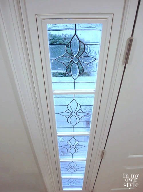 Front-door-decorating-ideas-using-Gallery-Glass-window-color