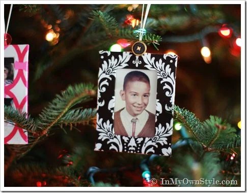 Easy scrap fabric photo Christmas tree ornaments.