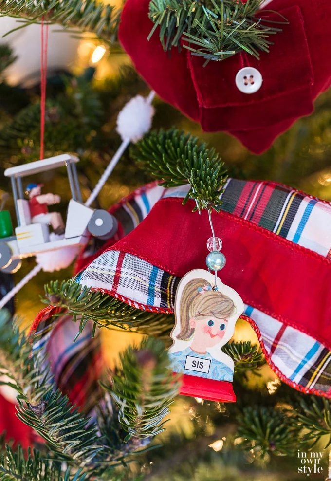 Christmas tree garlands to make