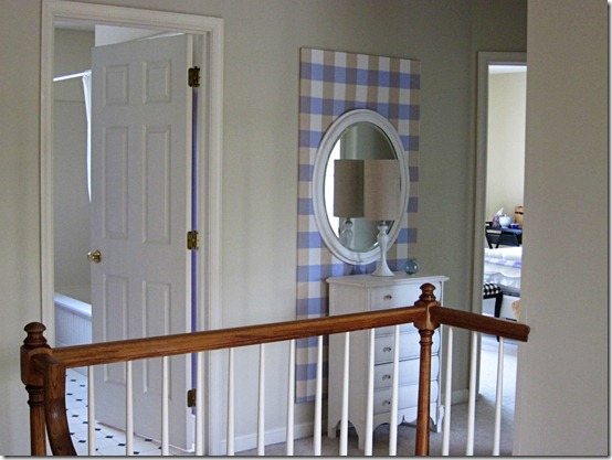 Fabric wrapped frame that you can easily make to decorate your home