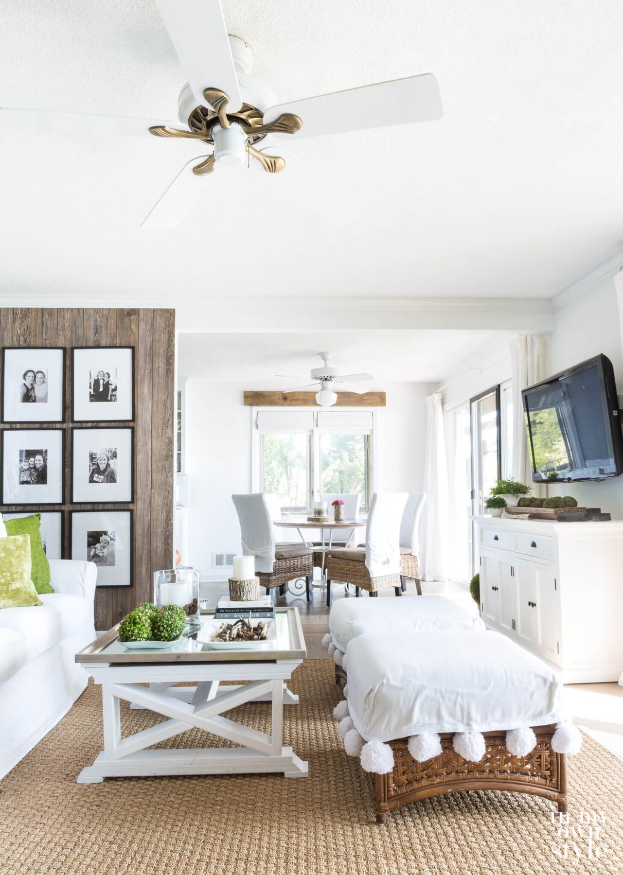 Small room fall decorating ideas.