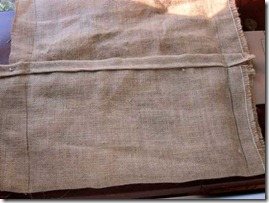 sew-up-sides-of-pillow-cove