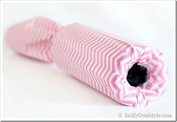 How-to-gift-wrap-a-wine-bottle