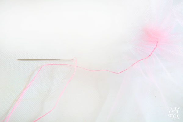 Make-a-tutu-for-the-ballerina-gift-tag