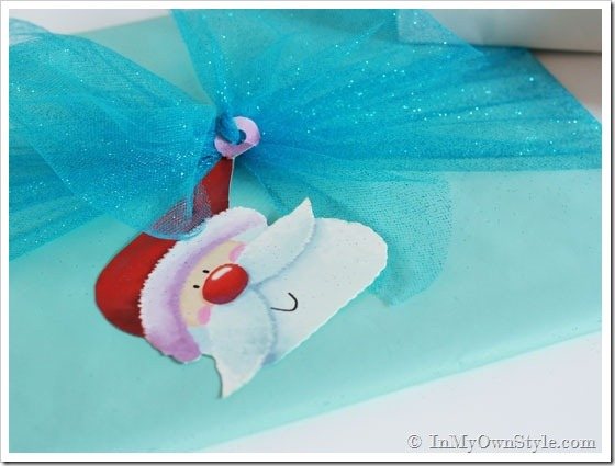 1 giftwrap Easy-Giftwrap-Idea