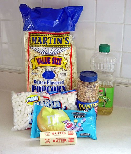 Popcorn-Cake-ingredients on kitchen counter