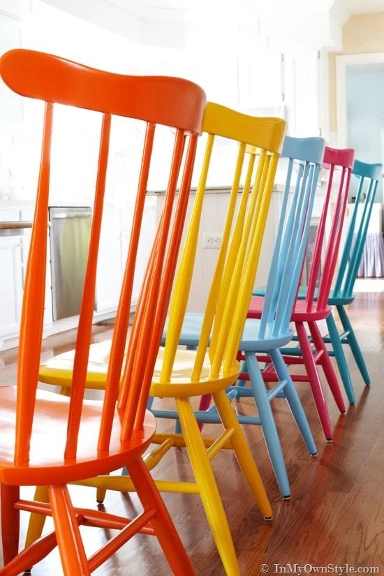 Furniture Makeover: Spray Painting Wood Chairs