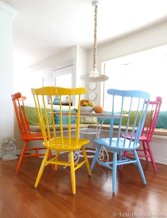 How-To Make a Banquette for Your Kitchen
