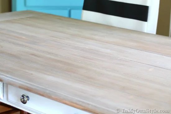 How-to-Weather-Wood-Furniture-Tutorial