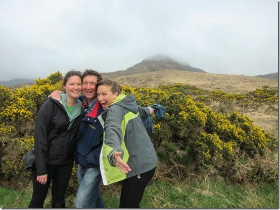 Ireland-Connemara-Nat-Park- family photo