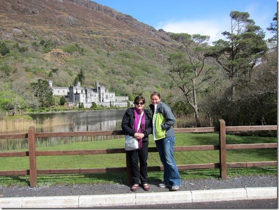 Ireland-Kylemore-Abbey-