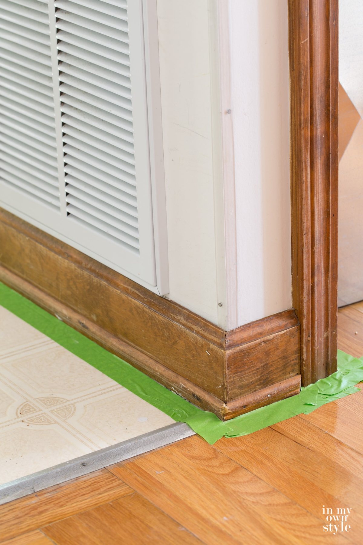 home-painting-tips for stained trim molding and baseboards