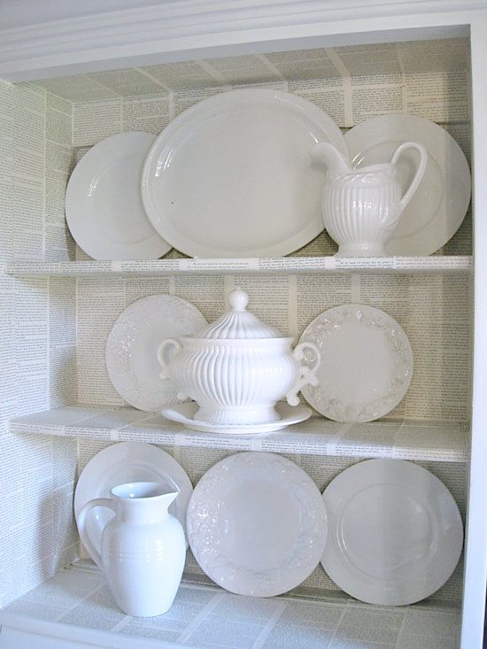 Styling-a-dining-room-china-cabinet