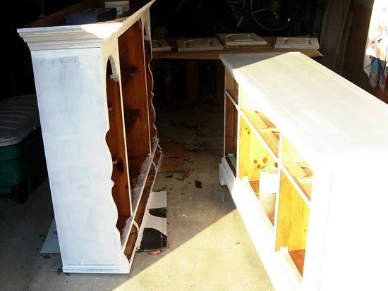 Furniture Makeover: Goodbye Knotty Pine
