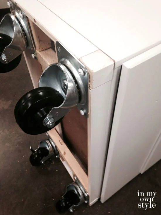 BHG-Makeover-Madness-IKEA-Hack015