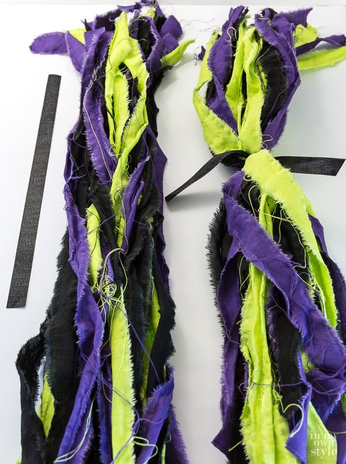 how-to-make-a-tassel-using-fabric-strips