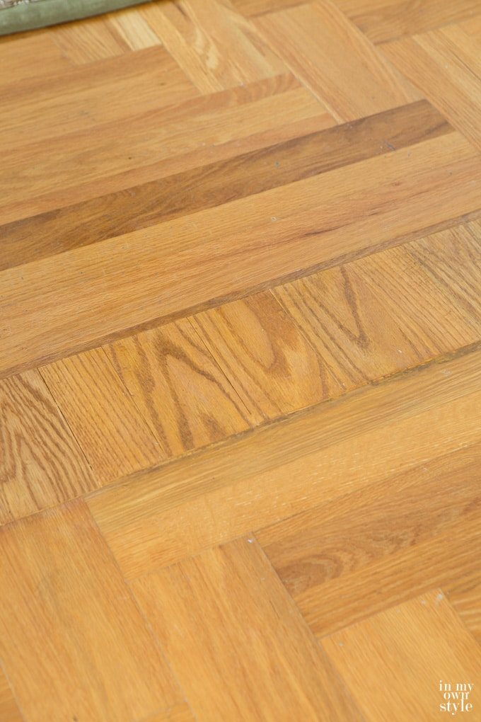 How to repair hardwood flooring