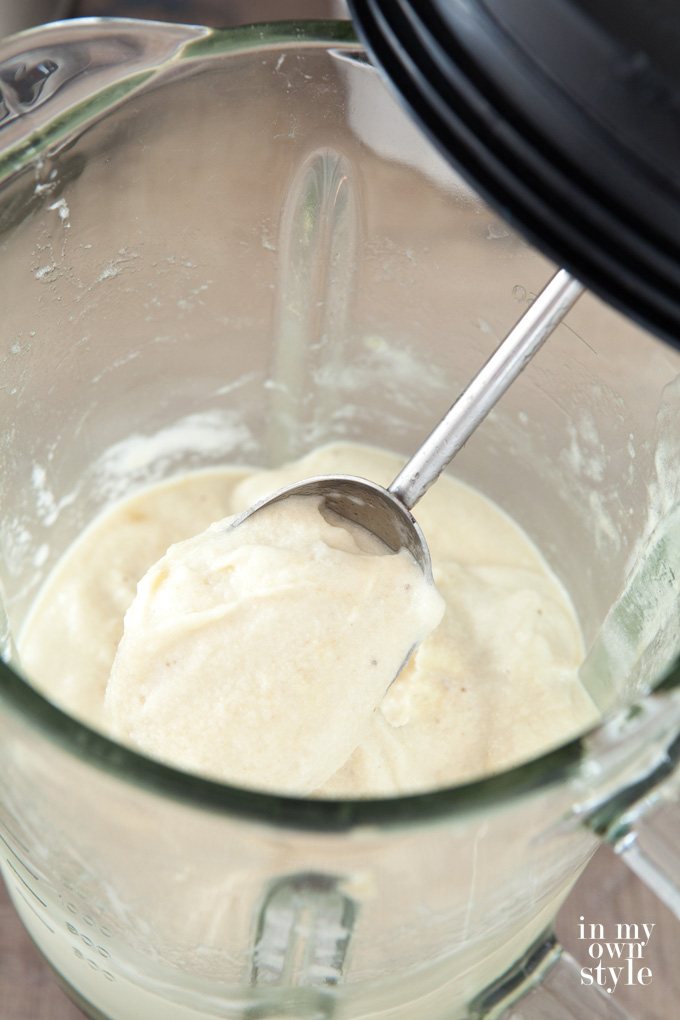 Whipped bananas to make a frozen guilt free cake