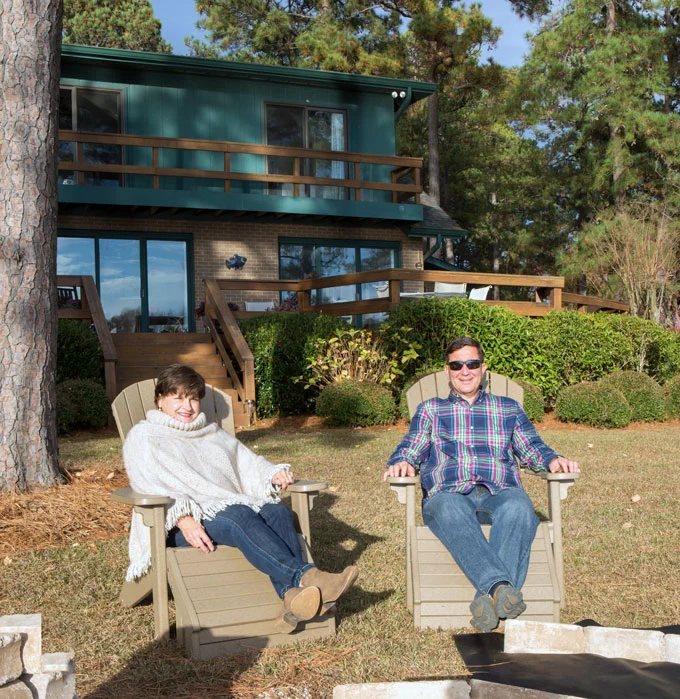 Outdoor Christmas Decorating on the Gazebo
