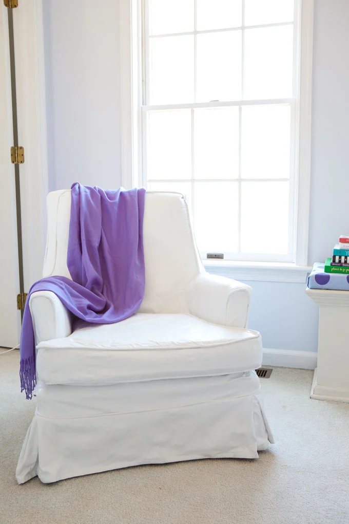 Furniture-Makeover-How-to-paint-upholstery-fabric